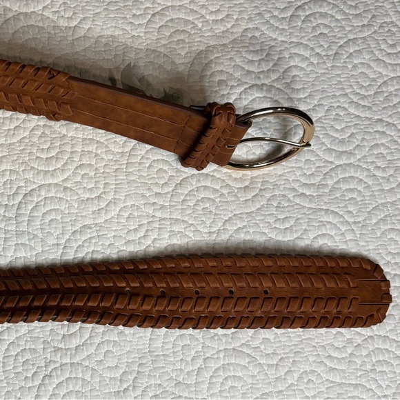 Costa Blanca Woven Brown Belt with Silver Buckle - Picture 7 of 7